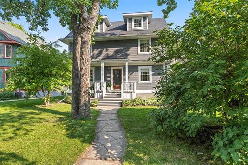 735 Mcmillan Ave, Winnipeg, MB 