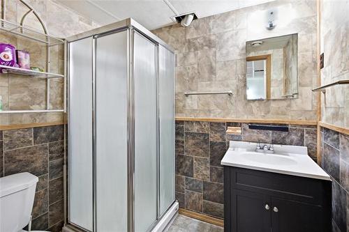 582 Leila Ave, Winnipeg, MB 