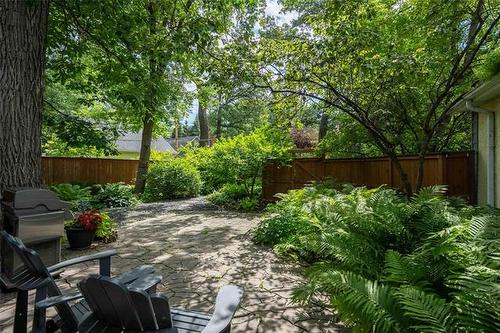 378 Kingston Cr, Winnipeg, MB 