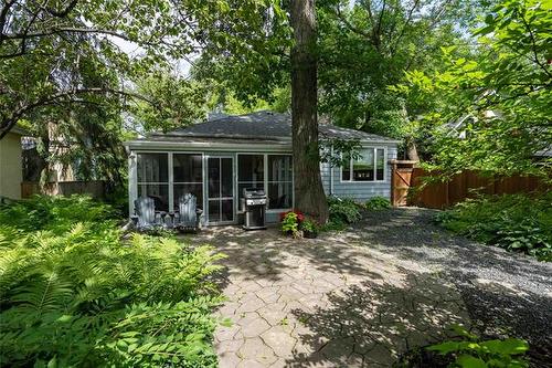 378 Kingston Cr, Winnipeg, MB 