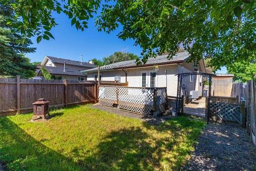 29 Brambleberry Pl, Winnipeg, MB 