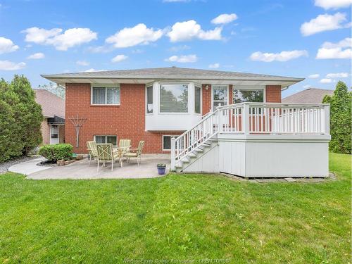 966 Fielding, Windsor, ON 