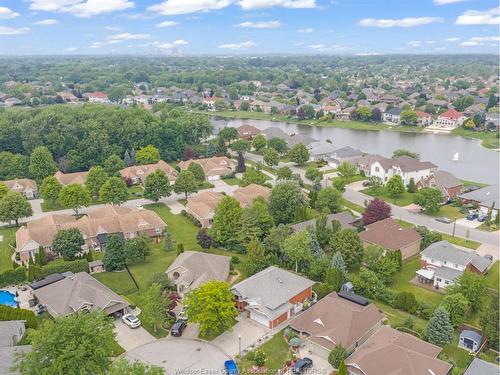 966 Fielding, Windsor, ON 