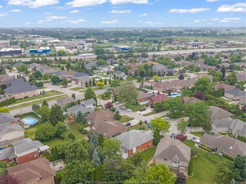 966 Fielding, Windsor, ON 