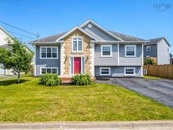 71 Keyport Avenue  Eastern Passage, NS B3G 0C2