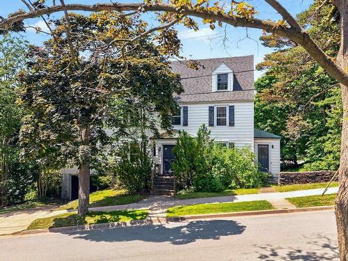 7020 Armview Avenue, Halifax, NS 