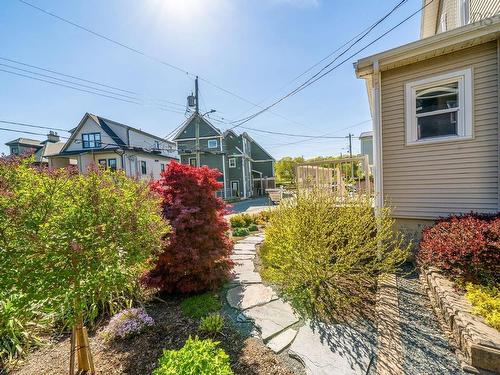 8 Eaton Avenue, Dartmouth, NS 