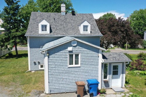 Back of Structure - 192 Ch. Des Pionniers E., L'Islet, QC 