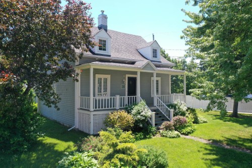 Front of Structure - 192 Ch. Des Pionniers E., L'Islet, QC 