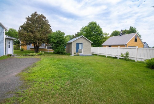 Shed - 192 Ch. Des Pionniers E., L'Islet, QC 