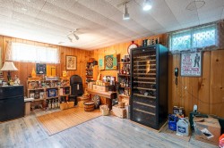 Family Room - 