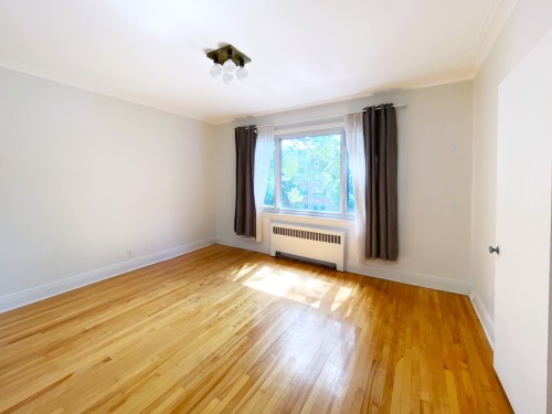 Bedroom - 5853 Rue Dolbeau, Montréal (Côte-Des-Neiges/Notre-Dame-De-Grâce), QC 