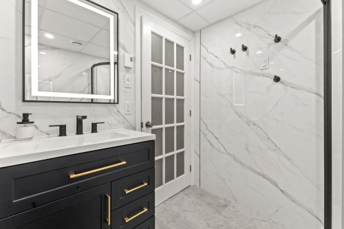 Salle de bains - 39 Rue Marsolais, Cantley, QC - Indoor Photo Showing Bathroom