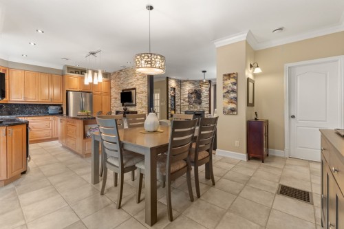 Vue d'ensemble - 39 Rue Marsolais, Cantley, QC - Indoor Photo Showing Dining Room