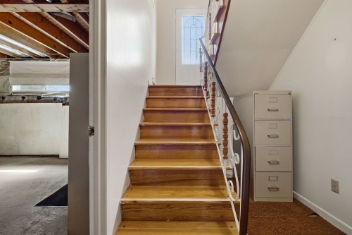 Staircase - 1500 Rue Lépine, Joliette, QC - Indoor Photo Showing Other Room