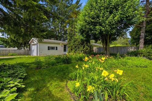 Courtyard - 1500 Rue Lépine, Joliette, QC - Outdoor