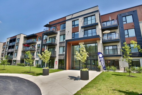 Hall d'entrée/Vestibule - 103-2100 Rue Benoit, Saint-Bruno-De-Montarville, QC - Outdoor With Facade