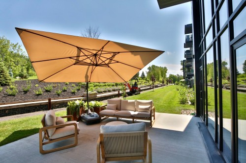 Terrasse - 103-2100 Rue Benoit, Saint-Bruno-De-Montarville, QC - Outdoor With Exterior