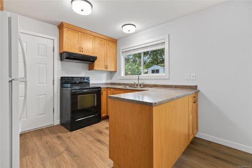 378 Denman St, Comox, BC 