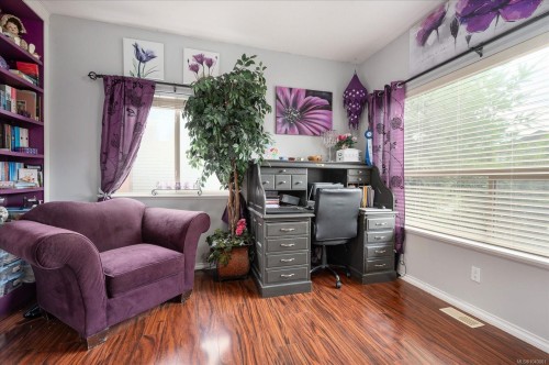 6212 Garside Rd, Nanaimo, BC 