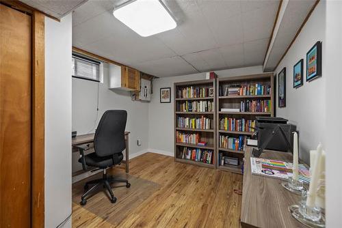 492 Ash St, Winnipeg, MB 
