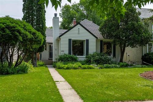 492 Ash St, Winnipeg, MB 