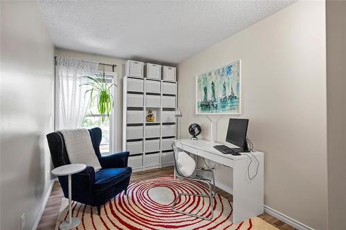 8-770 River Rd, Winnipeg, MB 