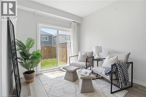 124 Compass Trail Unit# 5, Cambridge, ON 