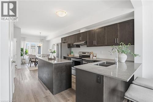 124 Compass Trail Unit# 5, Cambridge, ON 