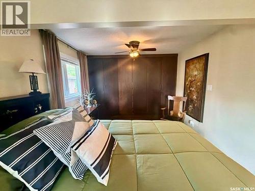 3307/3309 Dawson Crescent, Regina, SK - Indoor Photo Showing Bedroom