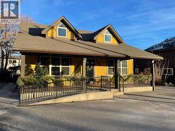 13017 Rosedale Avenue Summerland, BC V0H 1Z0
