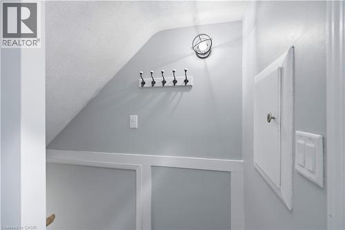 698 UPPER SHERMAN Avenue Unit# Lower , Hamilton, Ontario L8V 3M6 5