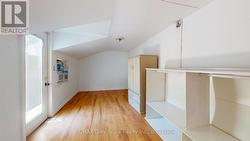 Office/Flex space- access to backyard - 