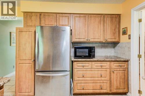 94 Mccarron Crescent, Waterloo, ON - Indoor Photo Showing Kitchen