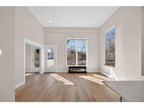 24 Murray Ave, Fredericton, NB 