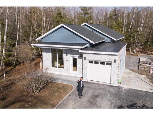 24 Murray Ave, Fredericton, NB 