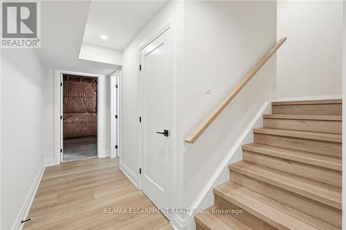 7 Bartlett Avenue, Grimsby, ON 