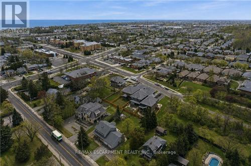 7 Bartlett Avenue, Grimsby, ON 