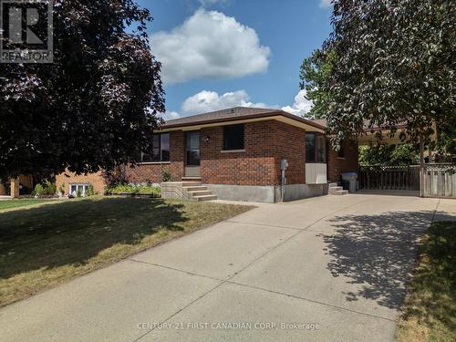 45 WESTGATE AVENUE  Strathroy-Caradoc (Sw), ON N7G 3S9