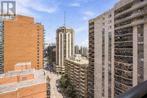 1602 - 475 Laurier Avenue W, Ottawa, ON 