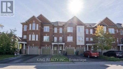 27 DENISON AVENUE  Brampton, ON L6X 0H2