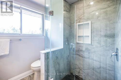 1238 Tapley 1/4 Line, Cavan Monaghan, ON - Indoor Photo Showing Bathroom