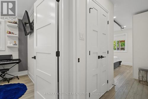 136 Johnston Avenue, Cambridge, ON 
