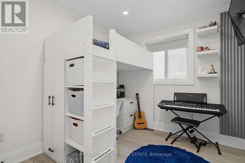 136 Johnston Avenue, Cambridge, ON 