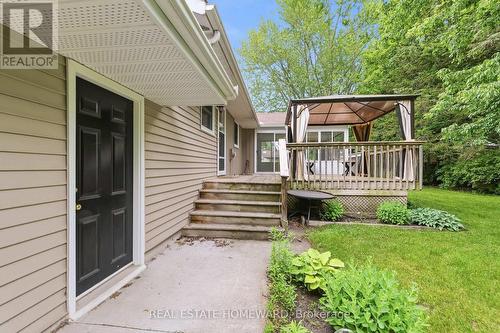 4 Wayne Crescent, Quinte West, ON 