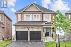 47 ATLANTIS DRIVE Orillia, ON L3V 8L4