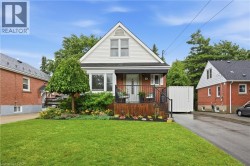 13 EAST 41ST Street  Hamilton, ON L8T 2Z3