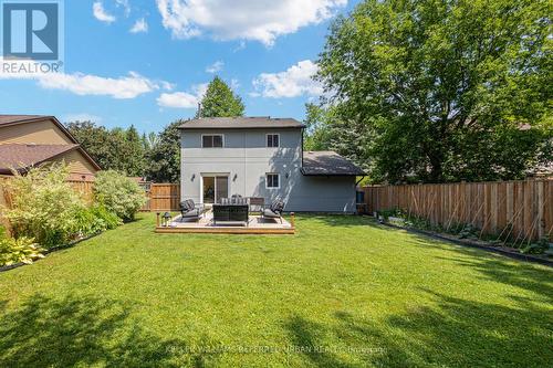 7 Cossar Drive, Aurora, ON 