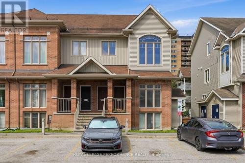 8 - 568 REARDON PRIVATE  Ottawa, ON K1V 2K9
