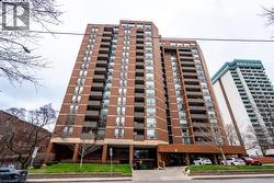 222 JACKSON Street W Unit# 305  Hamilton, ON L8P 4S5